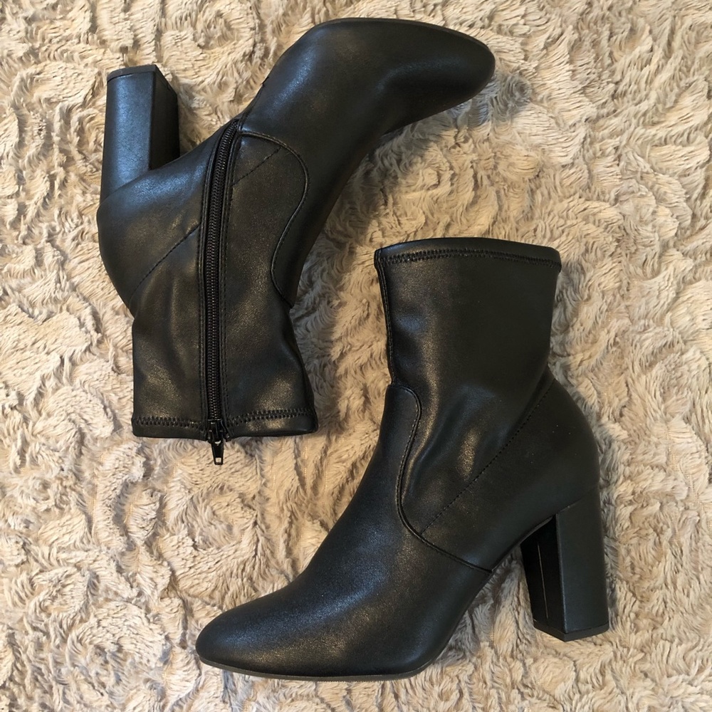 Madden Black Boots